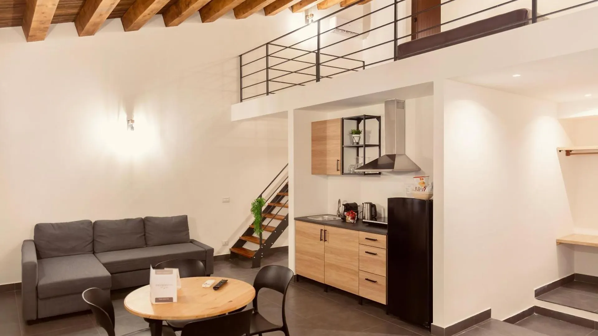 Palermo Inn Boutique Hotel 0*,  Italia